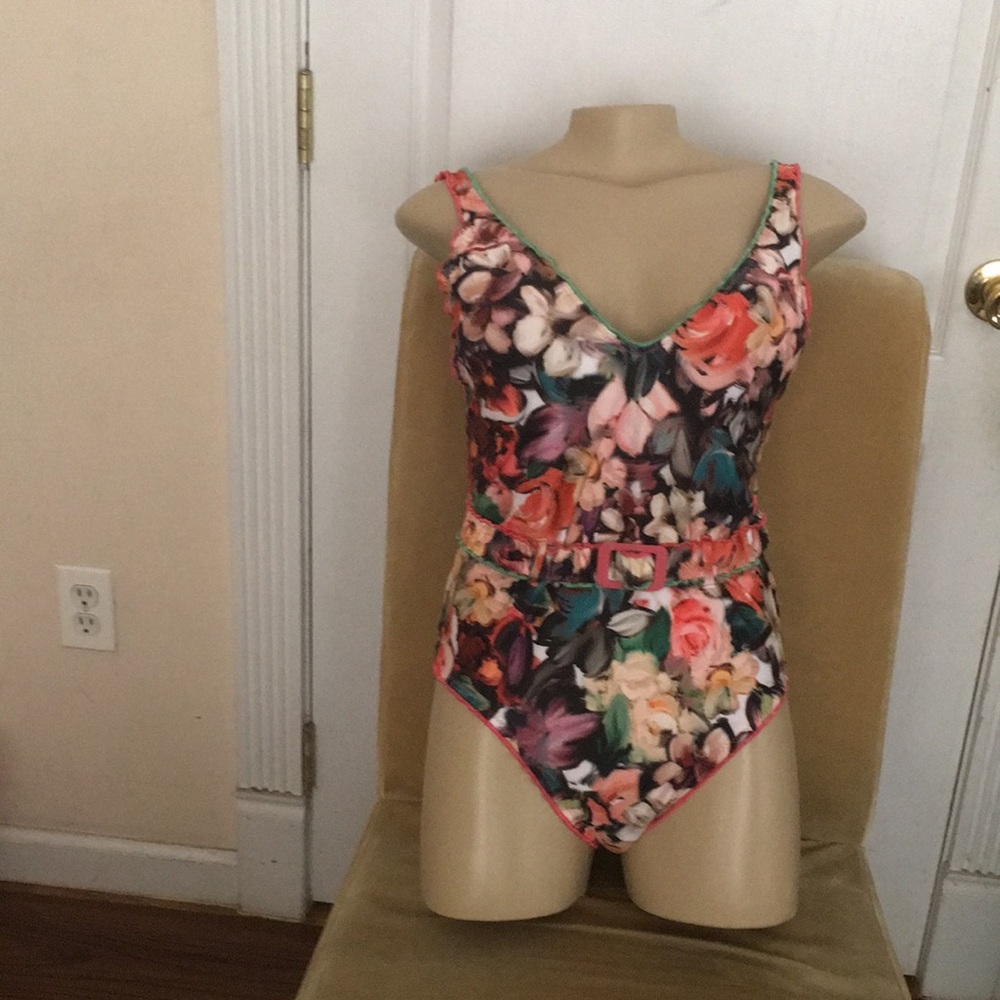 Brand New BECCA Swimsuit